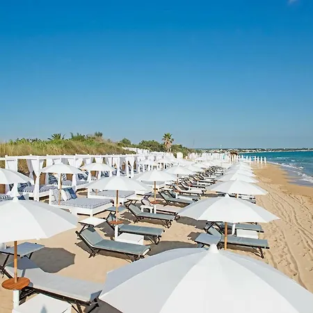 Rocco Masseria Torre Maizza Hotel 5*