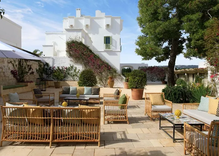 Rocco Masseria Torre Maizza Hotel 5*