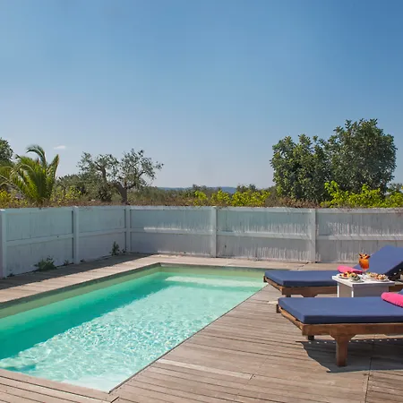 Rocco Masseria Torre Maizza 5*