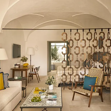 Отель Rocco Masseria Torre Maizza 5*