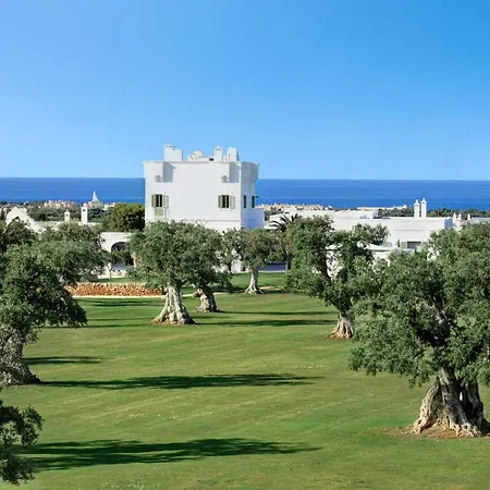 Rocco Masseria Torre Maizza Отель 5*
