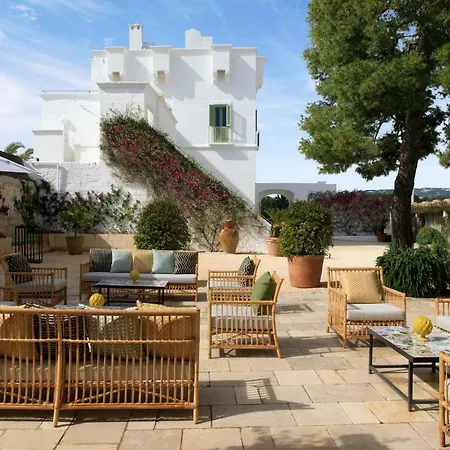 Rocco Masseria Torre Maizza Отель 5*