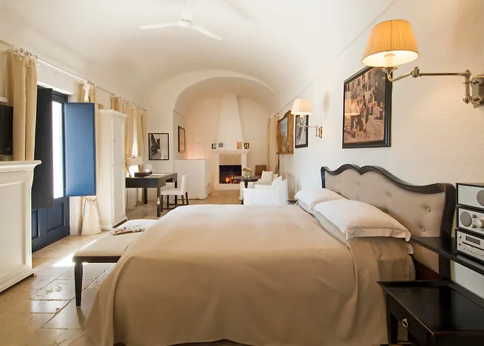 Otel Rocco Masseria Torre Maizza 5*