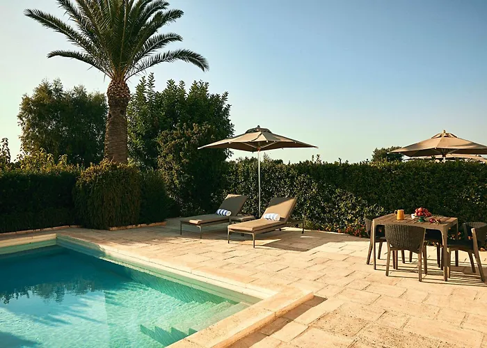 Rocco Masseria Torre Maizza Otel