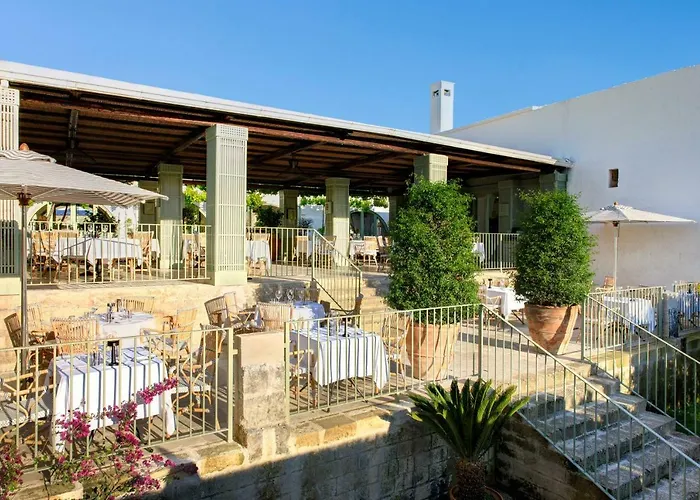 Rocco Masseria Torre Maizza Otel